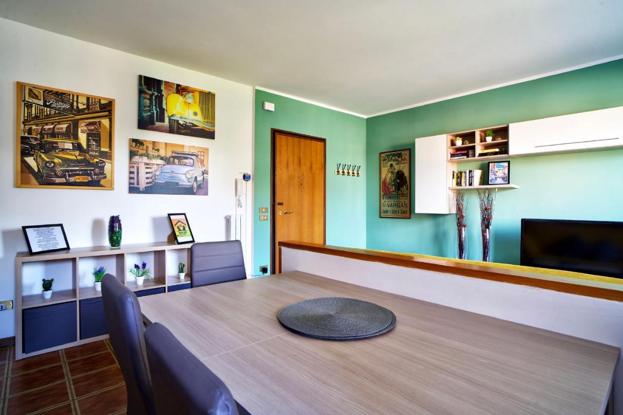 Casa Zoe Apartment Free Parking,Self Check In & Free Wi Fi بارما المظهر الخارجي الصورة