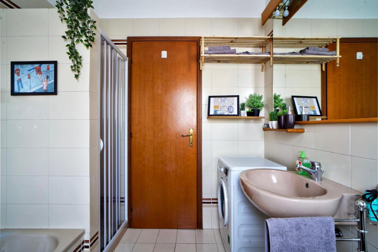 Casa Zoe Apartment Free Parking,Self Check In & Free Wi Fi بارما المظهر الخارجي الصورة