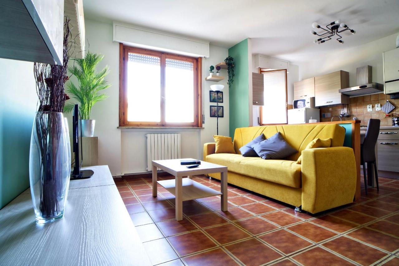 Casa Zoe Apartment Free Parking,Self Check In & Free Wi Fi بارما المظهر الخارجي الصورة