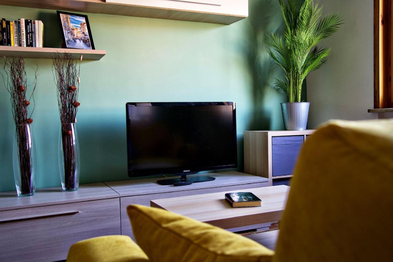 Casa Zoe Apartment Free Parking,Self Check In & Free Wi Fi بارما المظهر الخارجي الصورة